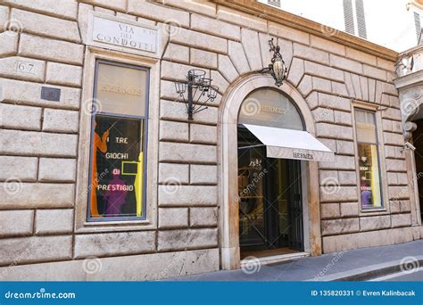 hermes via roma pomigliano|hermes stores near me.